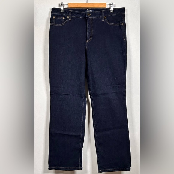 Chaps Daniella Curvy size 12 jeans - Picture 2 of 11